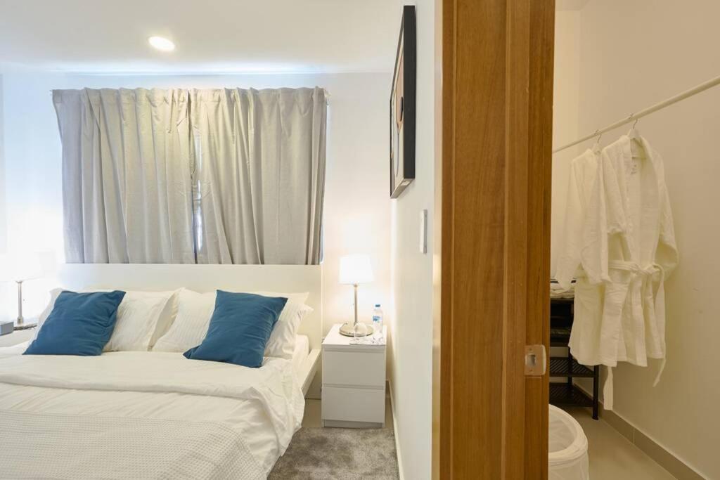 Escape Apartments, Balcony, Pool & Gym In La Julia Santo Domingo Bagian luar foto