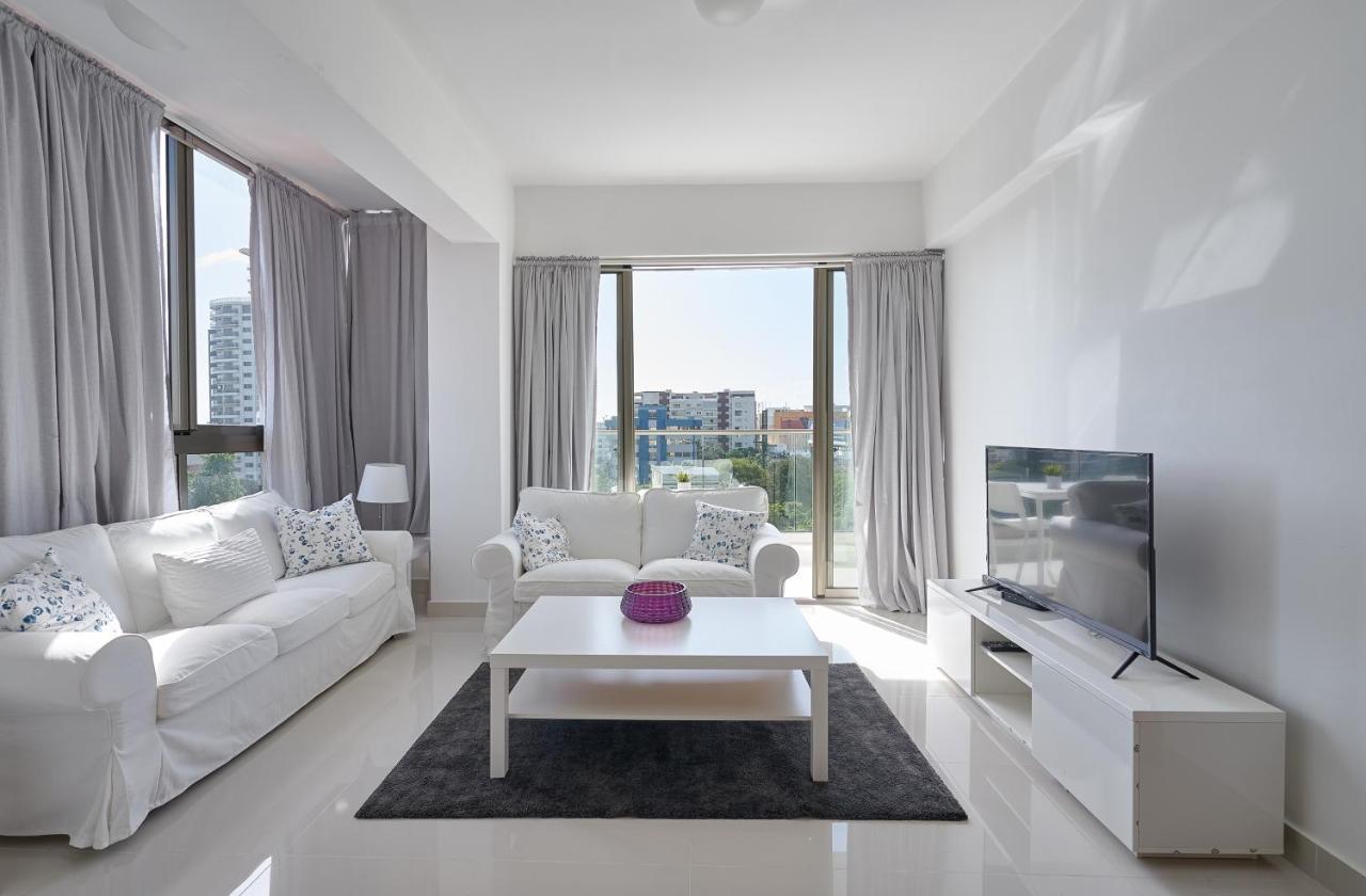 Escape Apartments, Balcony, Pool & Gym In La Julia Santo Domingo Bagian luar foto
